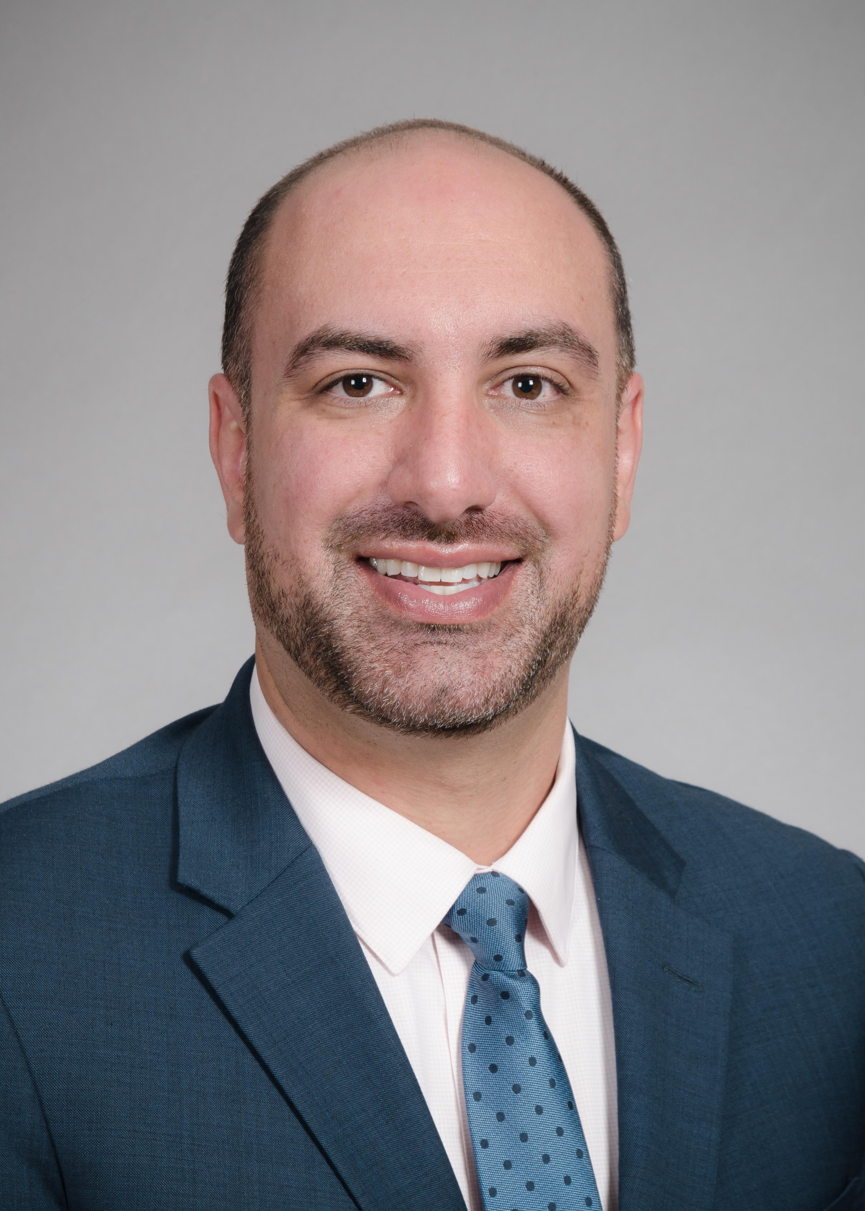  Aria Jafari, MD