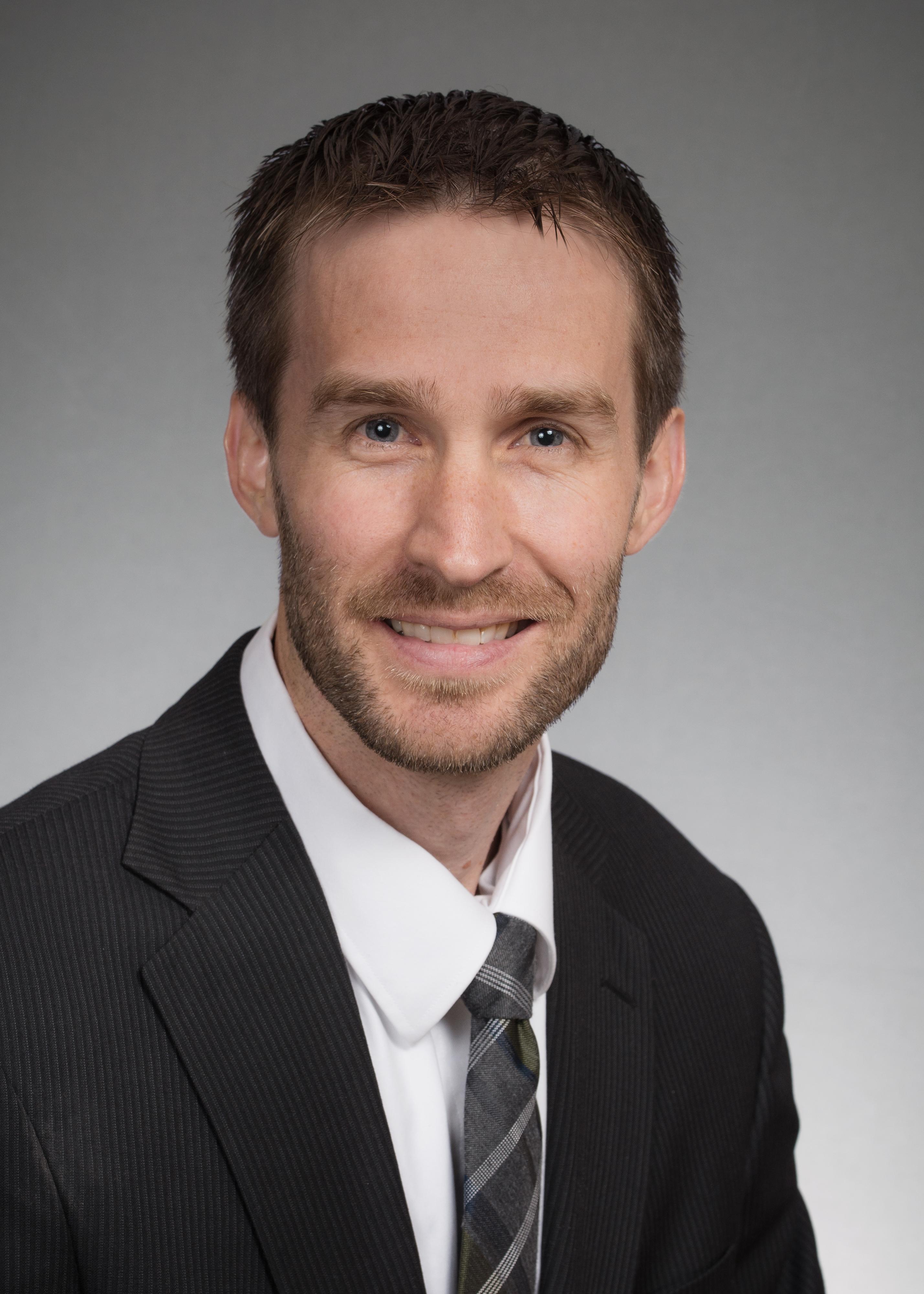  Kaalan E. Johnson, MD